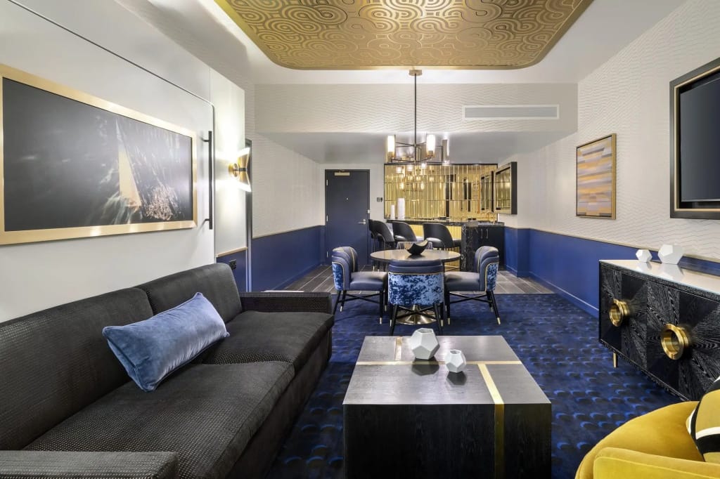 Circa Resort and Casino, photo 2 of 15