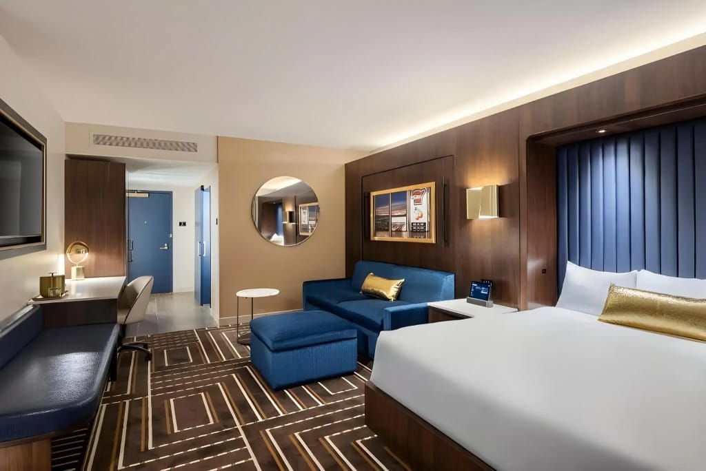 Circa Resort and Casino, photo 3 of 15