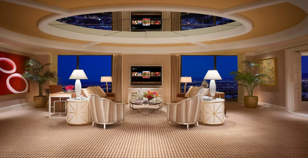 Encore Las Vegas, photo 2 of 15