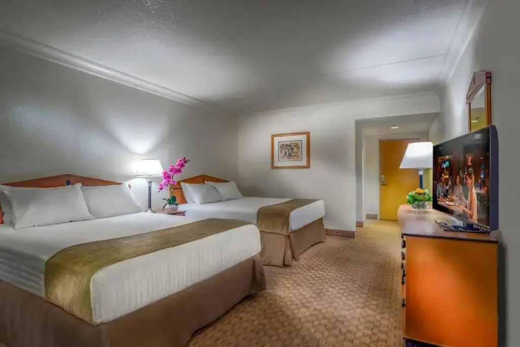The Strat Hotel Casino, photo 5 of 15